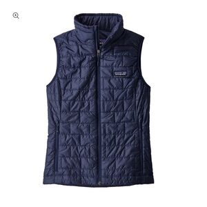 Patagonia Women's Navy Quilted Vest Size L